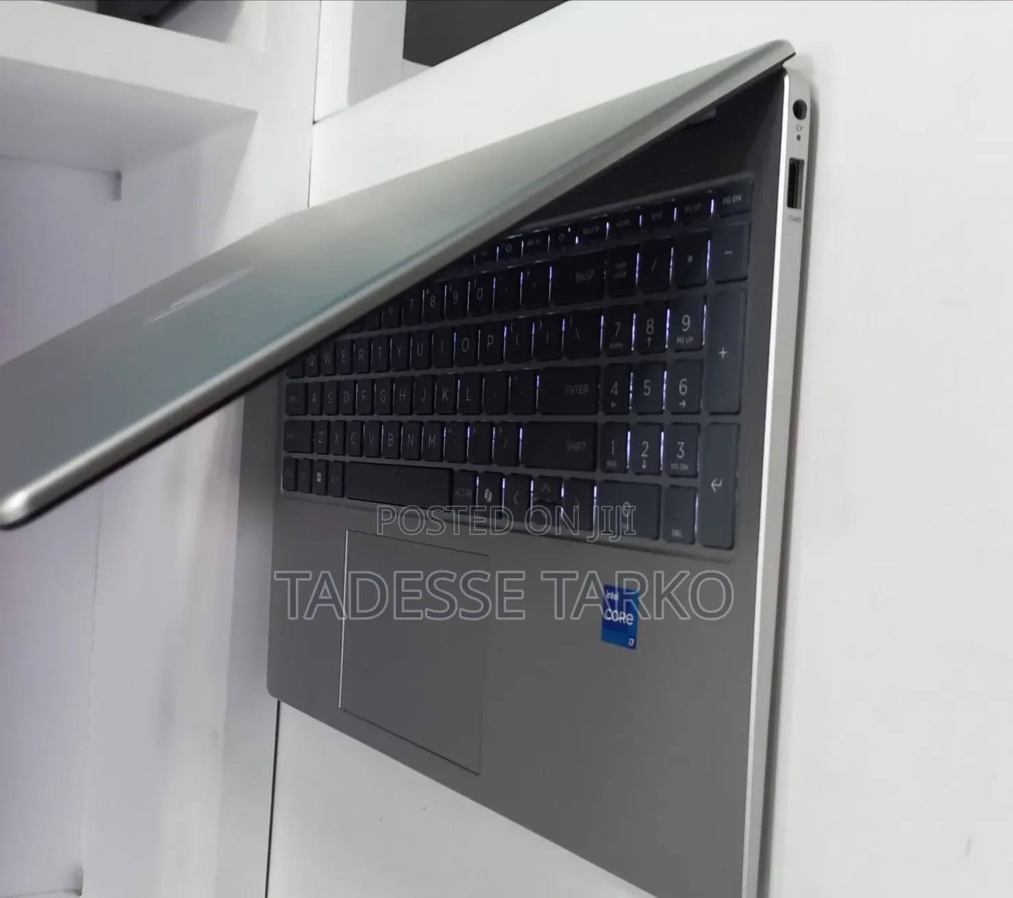 New Laptop HP Stream Notebook 16GB Intel Core i7 SSD 512GB