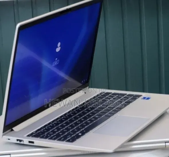 New Laptop HP 16GB Intel Core i7 SSD 512GB