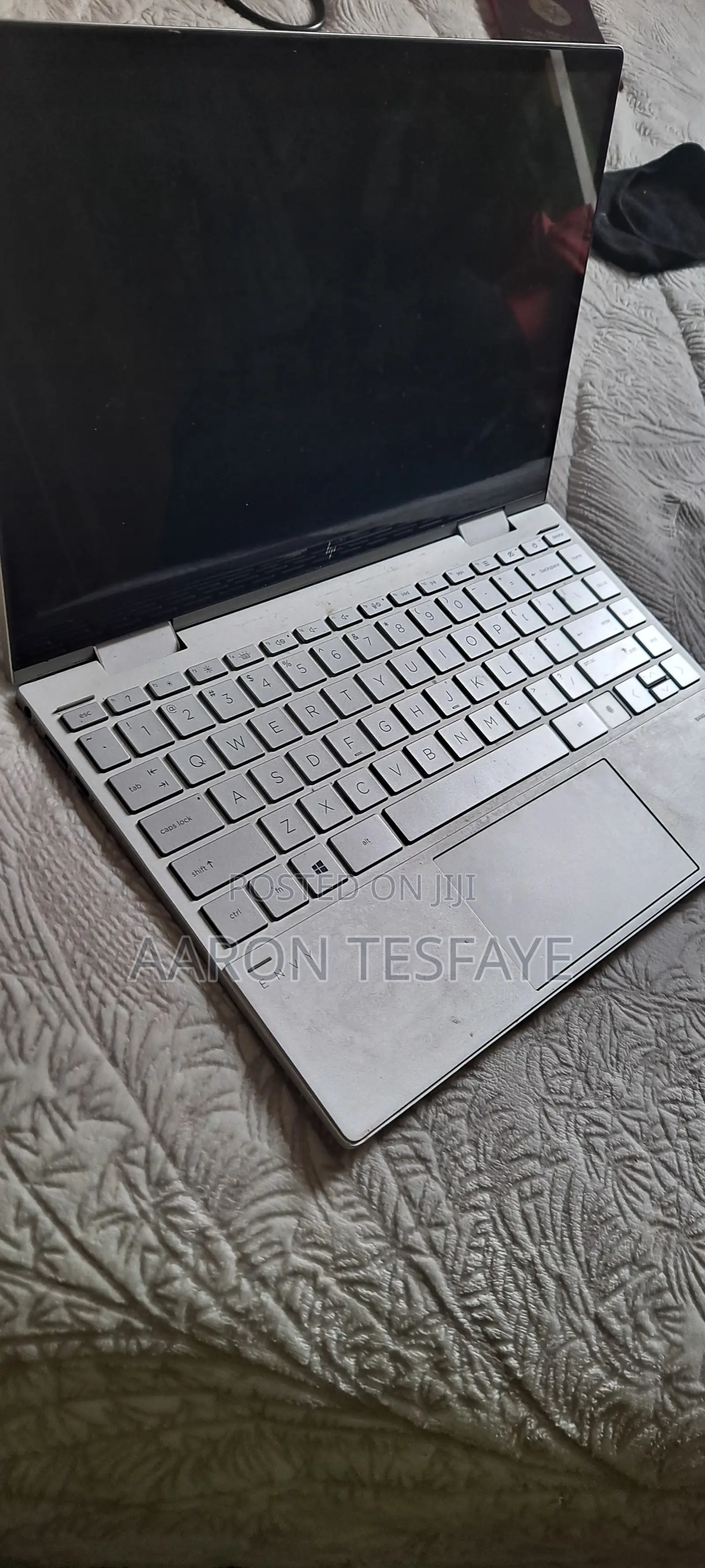 New Laptop HP Envy x360 8GB Intel Core i7 SSD 512GB