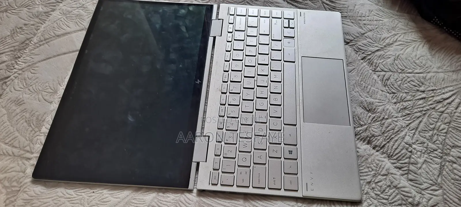New Laptop HP Envy x360 8GB Intel Core i7 SSD 512GB