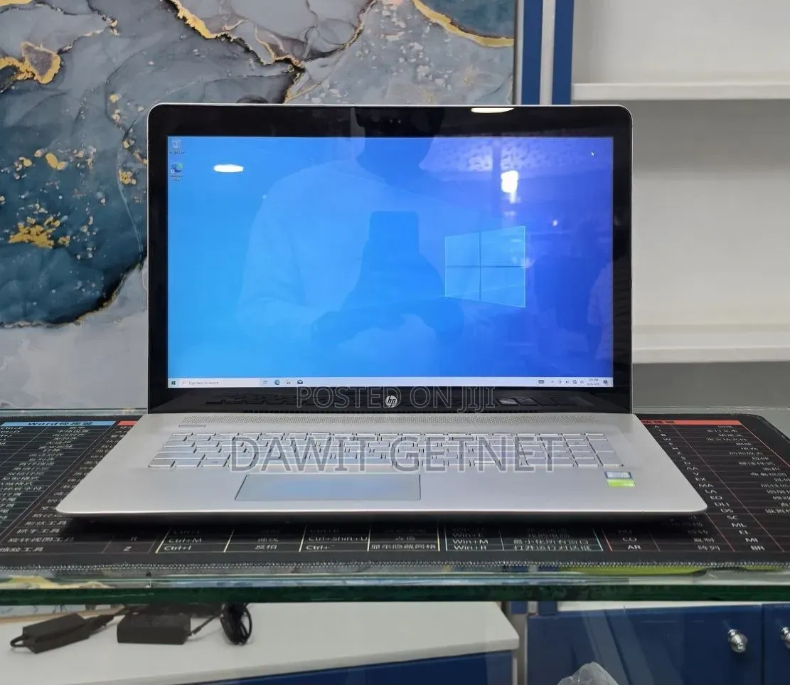 New Laptop HP Envy x360 16GB Intel Core i5 SSD 256GB