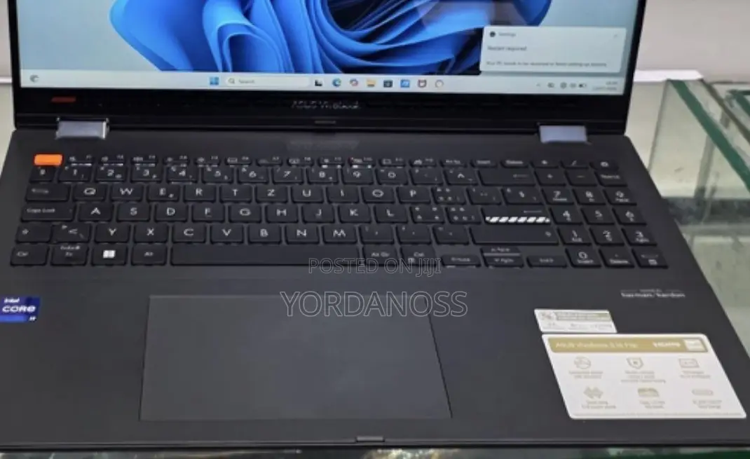 New Laptop Asus VivoBook 15 X505BA 16GB Intel Core i9 SSD 1T
