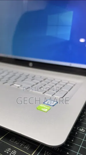 New Laptop HP Envy 17 16GB Intel Core i7 SSD 1T