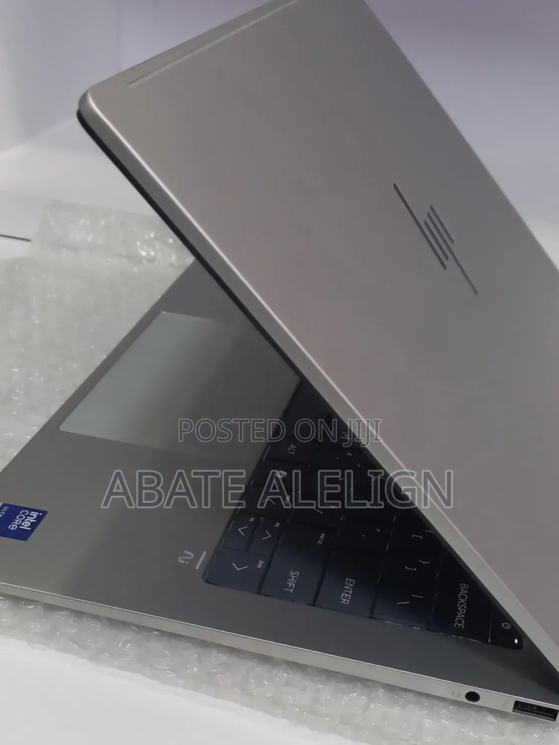 New Laptop HP OmniBook 7 14" 16GB Intel Core Ultra 7 SSD 1T