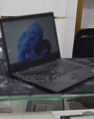 New Laptop Lenovo ThinkPad T14 16GB Intel Core i7 SSD 512GB