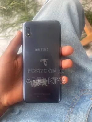 New Samsung Galaxy A10e 32 GB Black