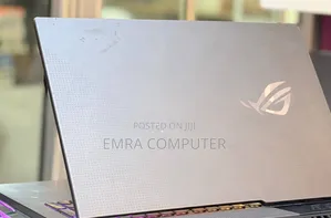 New Laptop Asus 16GB AMD Ryzen 7 SSD 512GB