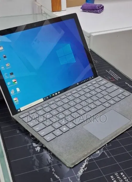 New Laptop Microsoft Surface Pro 6 8GB Intel Core i5 SSD 256GB