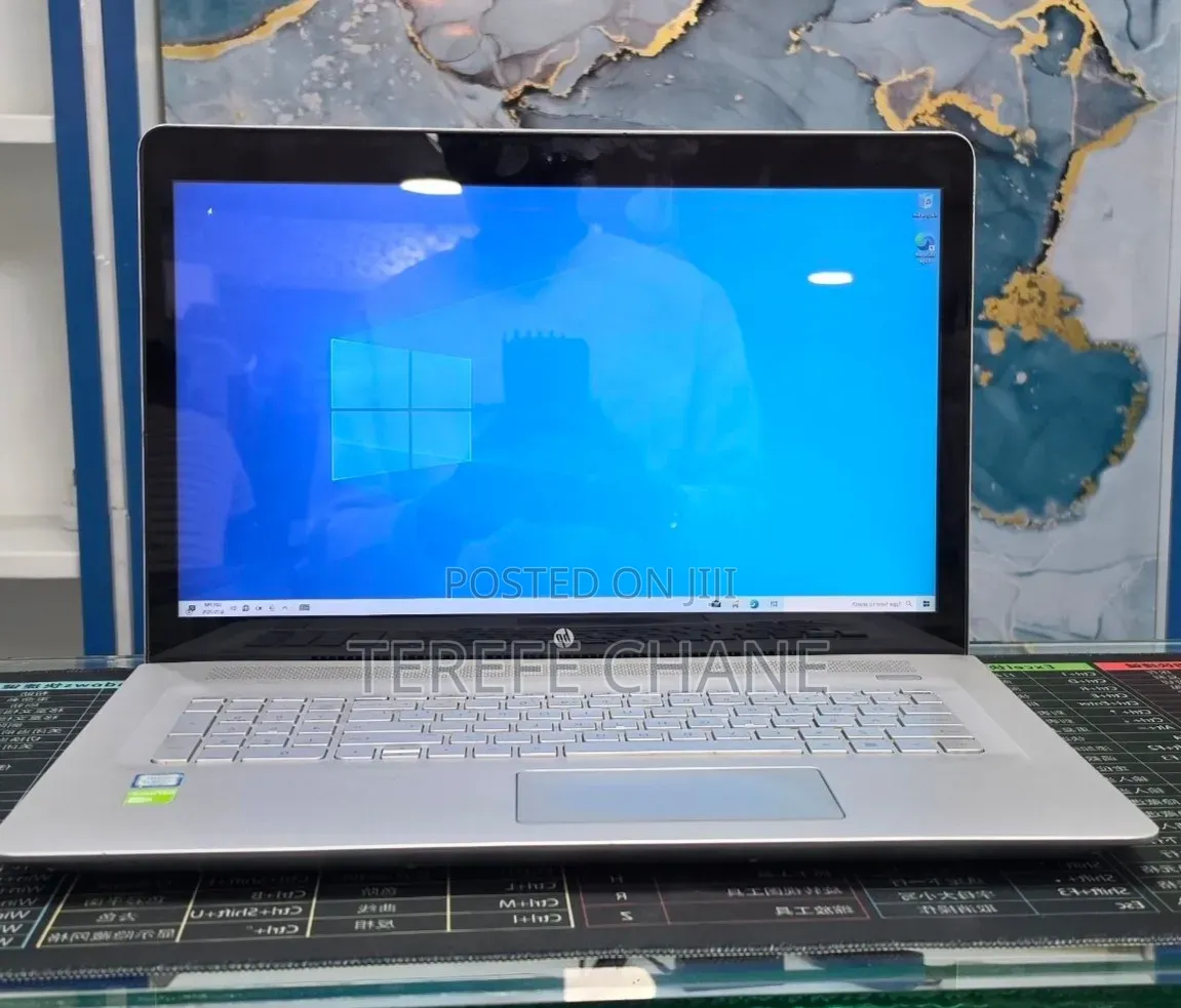 New Laptop HP Envy 17 16GB Intel Core i7 SSD 1T