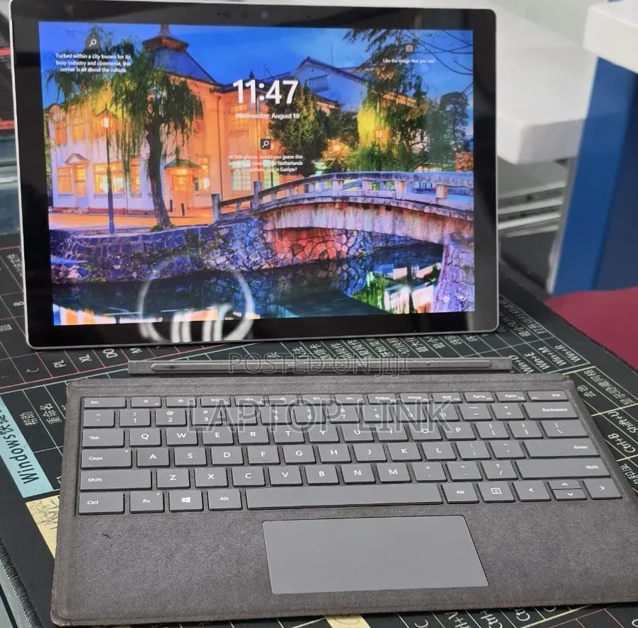 New Laptop Microsoft Surface Pro 7 32GB Intel Core i7 SSD 1T