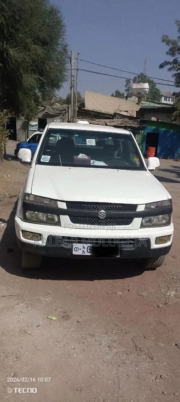 Car 2015 White