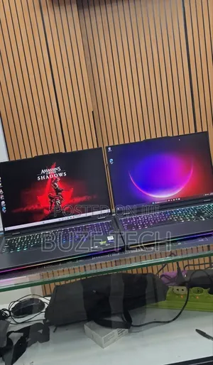 New Laptop Lenovo Legion Pro 7 48GB Intel Core i9 SSD 1T