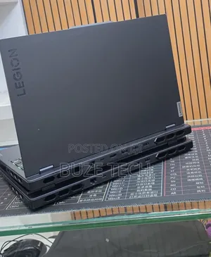 New Laptop Lenovo Legion Pro 7 48GB Intel Core i9 SSD 1T
