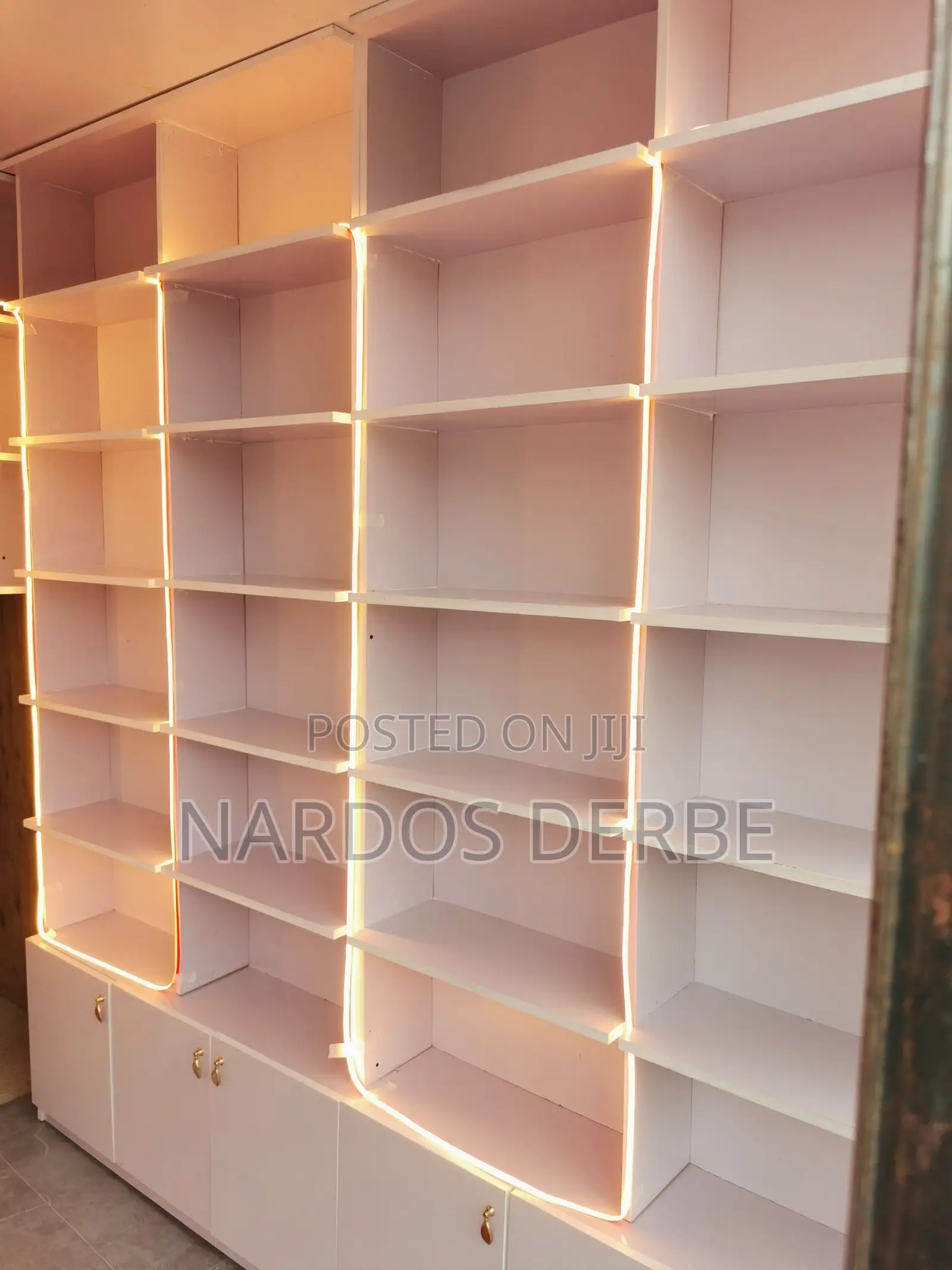 Display Cabinet