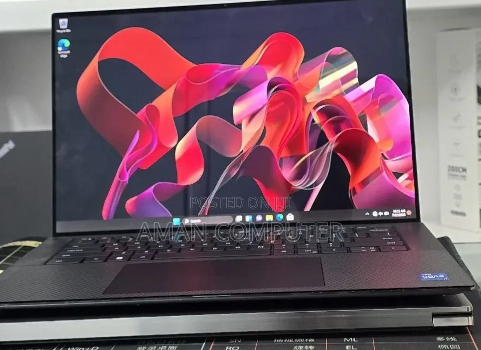 New Laptop Dell Precision 5560 16GB Intel Core i7 SSD 512GB