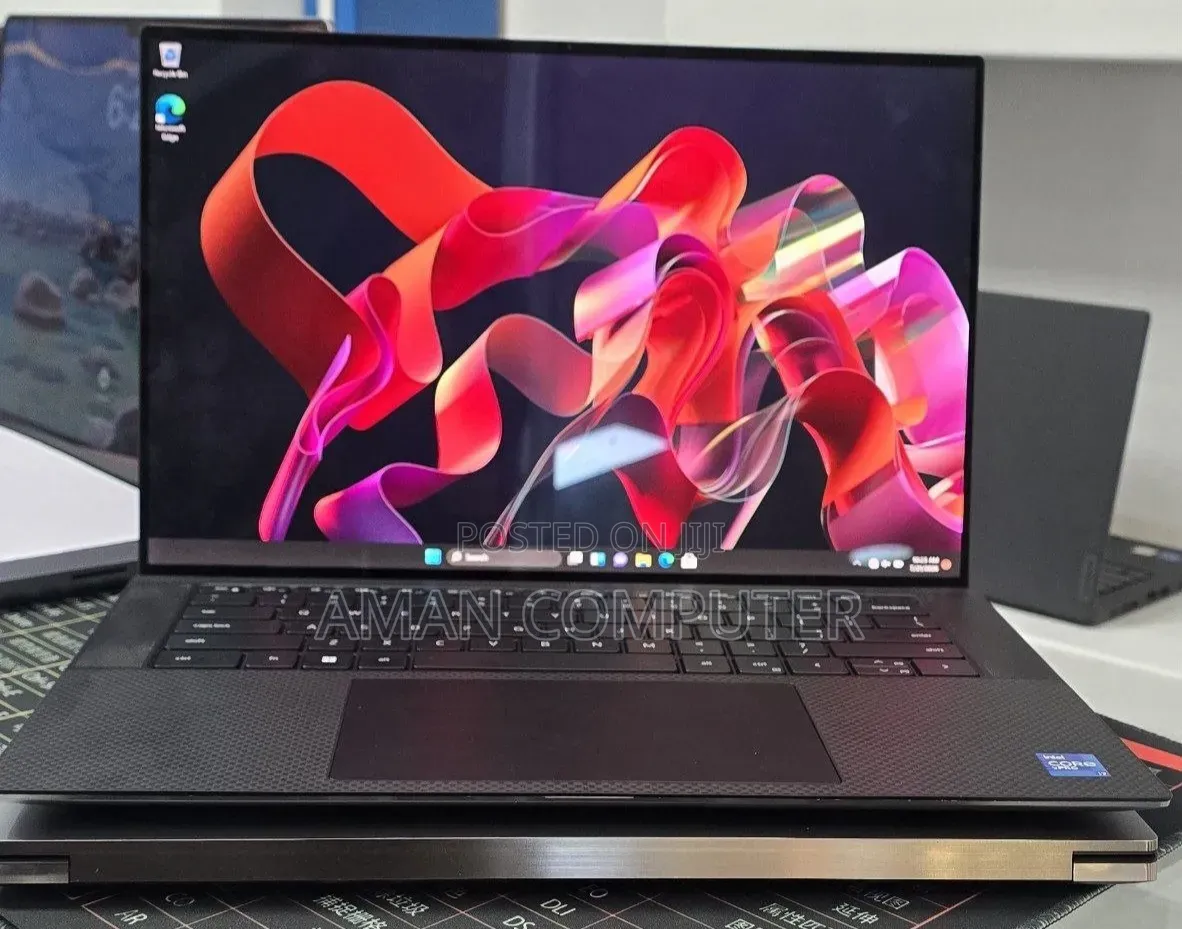 New Laptop Dell Precision 5560 16GB Intel Core i7 SSD 512GB