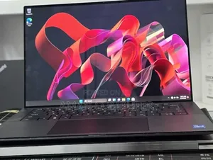 New Laptop Dell Precision 5560 16GB Intel Core i7 SSD 512GB