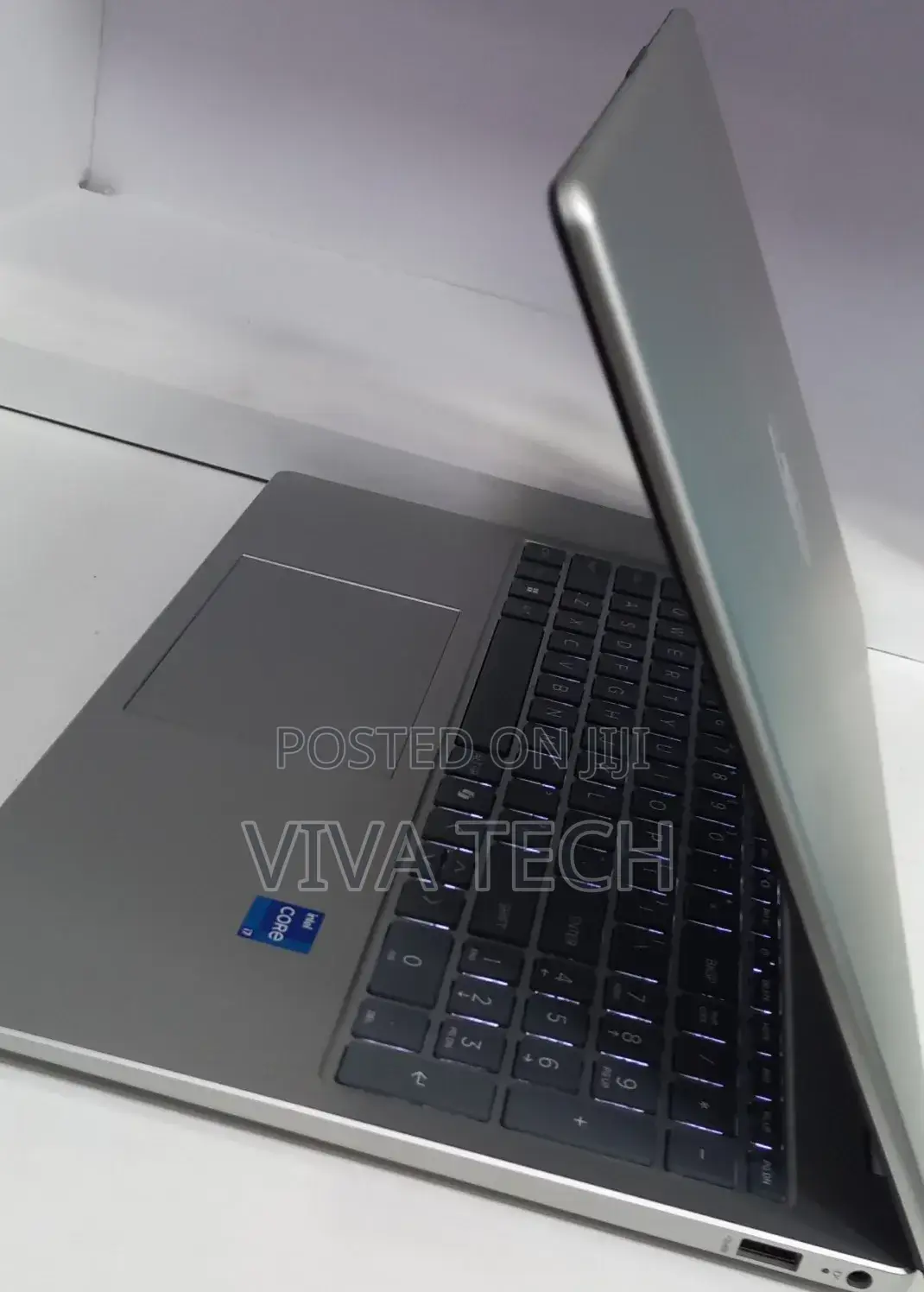 New Laptop HP Stream Notebook 16GB Intel Core i7 SSD 512GB