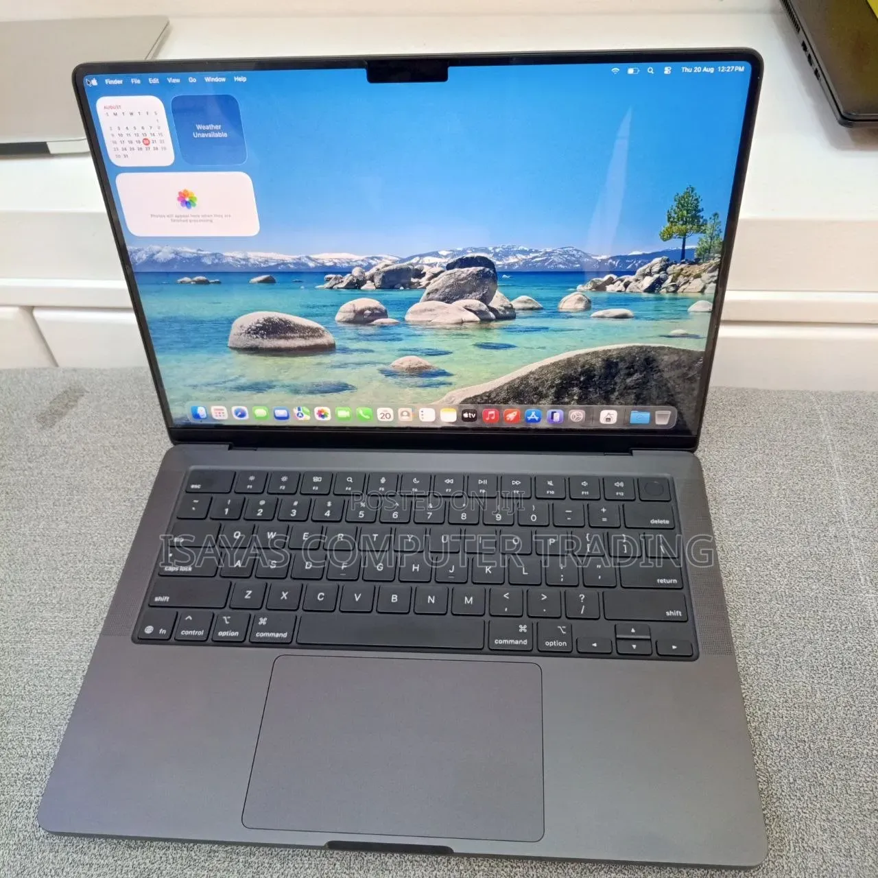 New Laptop Apple MacBook Pro 2025 M5 16GB Apple M5 Pro SSD 512GB