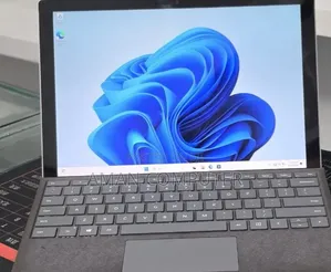 New Laptop Microsoft Surface Pro 7 32GB Intel Core i7 SSD 1T