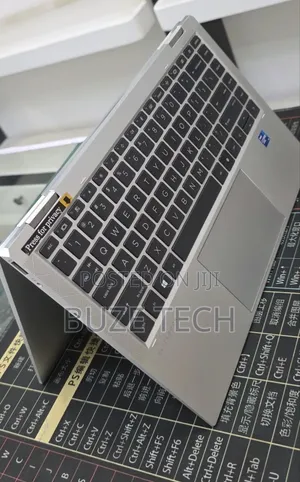 New Laptop HP EliteBook 1040 G8 16GB Intel Core i7 SSD 512GB