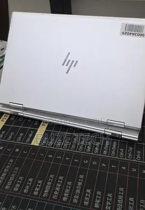 New Laptop HP EliteBook 830 G8 16GB Intel Core i5 SSD 512GB