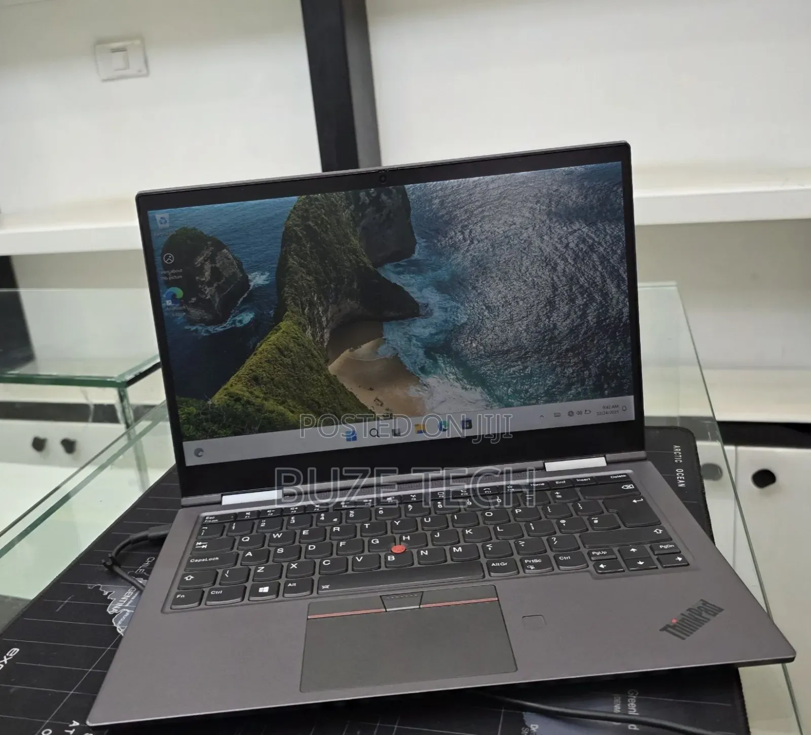New Laptop Lenovo ThinkPad X1 Yoga 16GB Intel Core i7 SSD 512GB