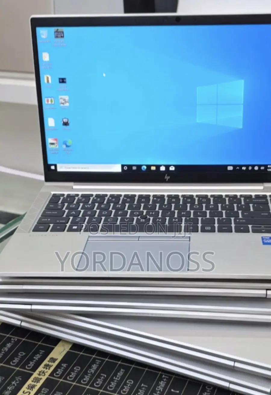 New Laptop HP EliteBook 840 G8 16GB Intel Core i5 SSD 512GB