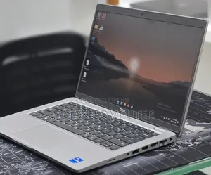 New Laptop Dell Latitude 10 16GB Intel Core i5 SSD 256GB