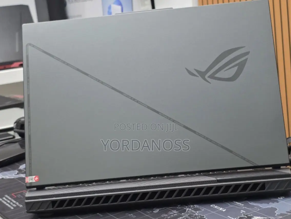 New Laptop Asus ROG Strix G16 G614 16GB Intel Core i9 SSD 1T