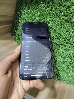 Apple iPhone XR 64 GB Black