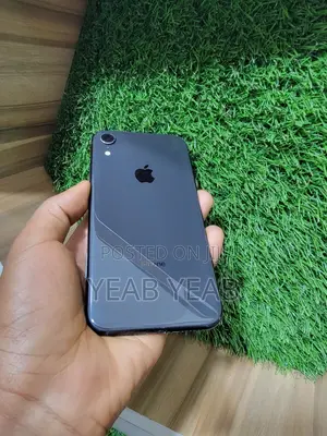 Apple iPhone XR 64 GB Black