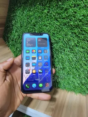Apple iPhone XR 64 GB Black