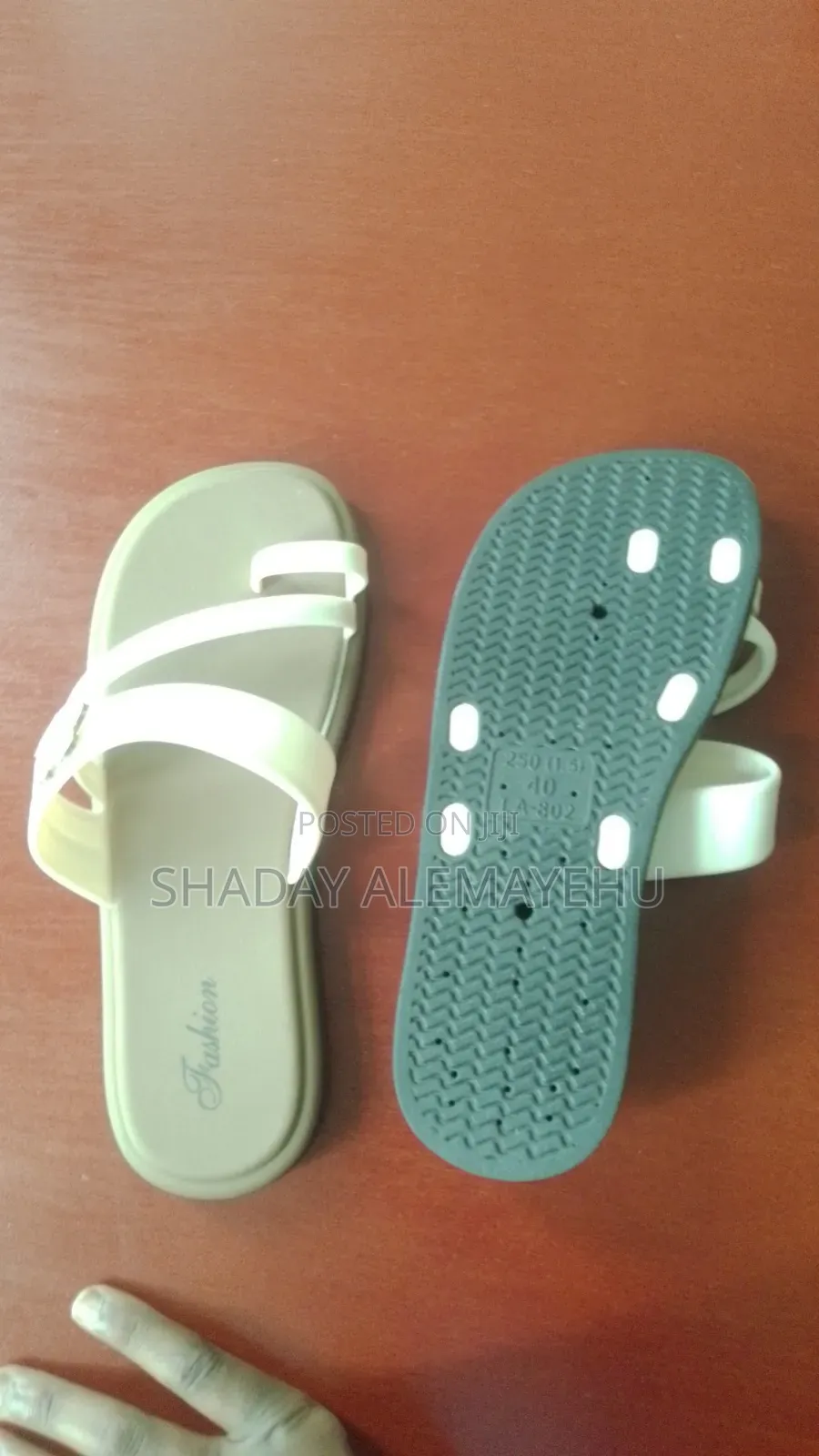 Women's Fashion Jelly Sandals – Size 40 (EU) / Brand New
