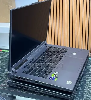 New Laptop Asus 16GB Intel Core i9 SSD 1T