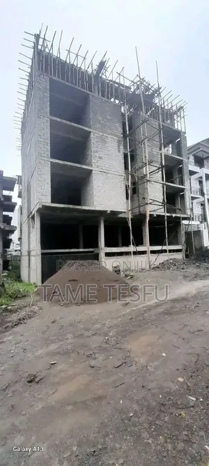 8bdrm House in Hayat, Bole for Sale