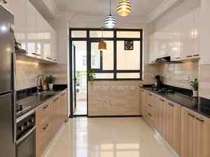 3bdrm Apartment in ሰሚት : ካምብሪጅ –, Bole for sale