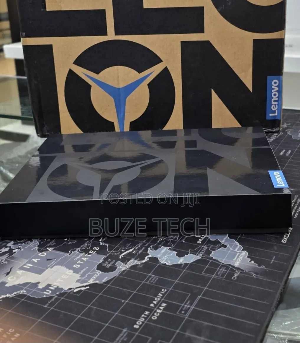 New Laptop Lenovo 32GB AMD Ryzen 9 SSD 1T