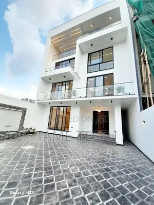 Furnished 8bdrm House in Cmc መሪ, Bole for sale