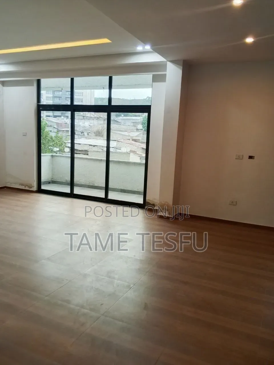 Furnished 6bdrm House in Figa, Bole for sale