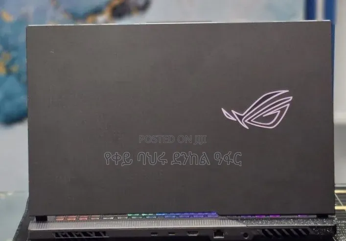 New Laptop Asus G703GX-XS71 16GB AMD Ryzen 9 SSD 1T