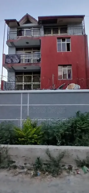 Furnished 6bdrm House in Figs, Bole for sale