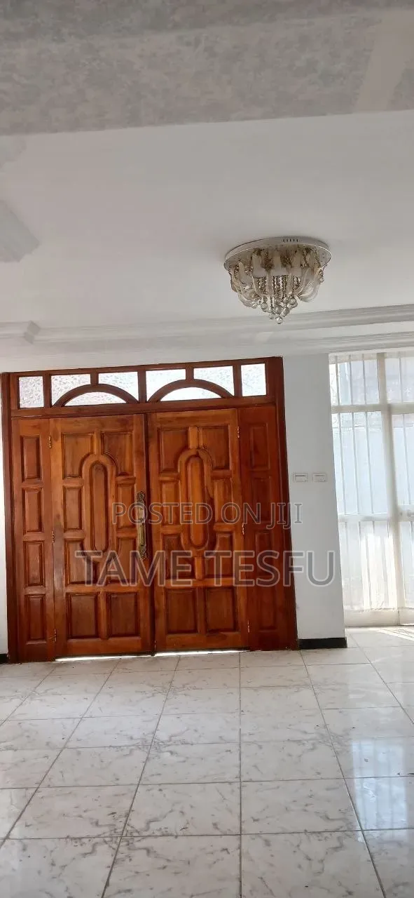 Furnished 6bdrm House in Figs, Bole for sale