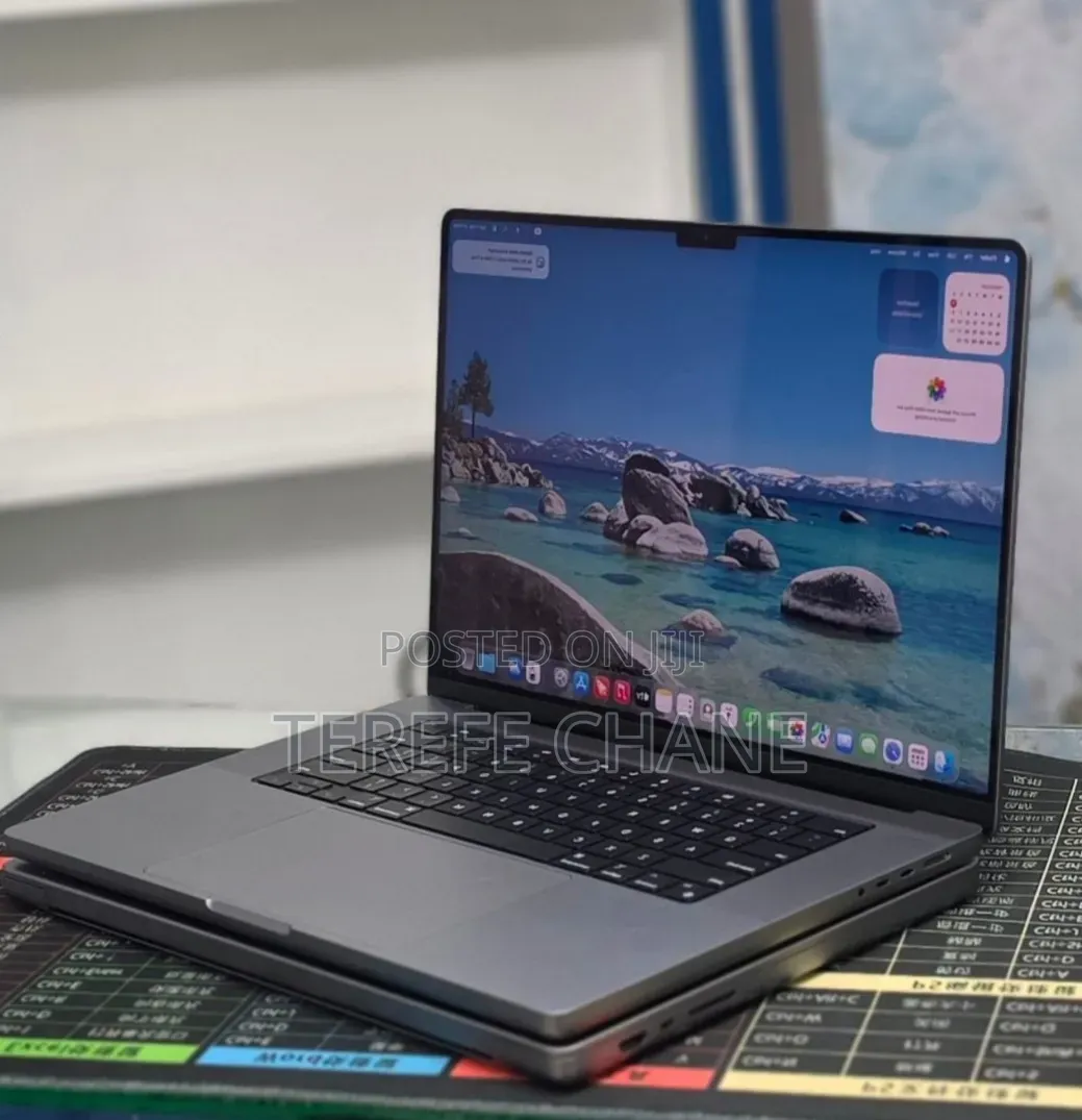 New Laptop Apple MacBook Pro 2021 M1 Max 32GB Apple M1 Max SSD 1T