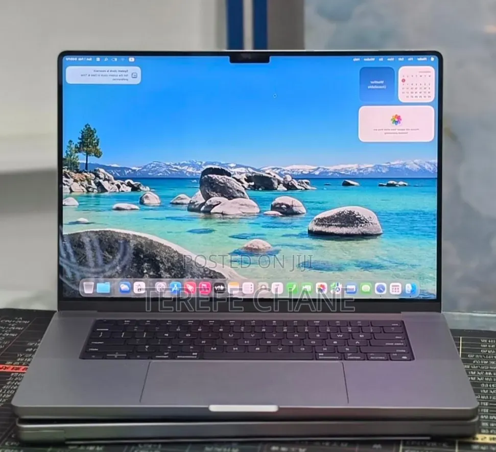 New Laptop Apple MacBook Pro 2021 M1 Max 32GB Apple M1 Max SSD 1T