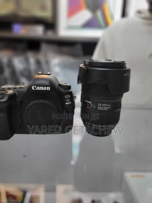 Canon 5D Mark IV