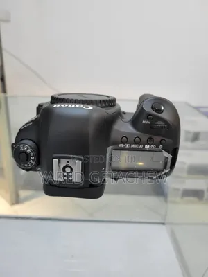 Canon 5D Mark IV