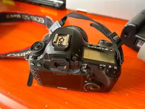 Canon 5D Mark 3 Camera