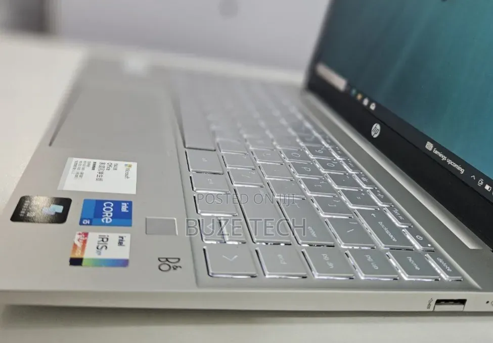 New Laptop HP Pavilion 15 8GB Intel Core i5 SSD 512GB