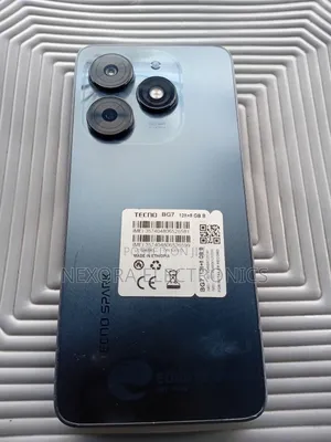 Tecno Spark 20 128 GB Gray